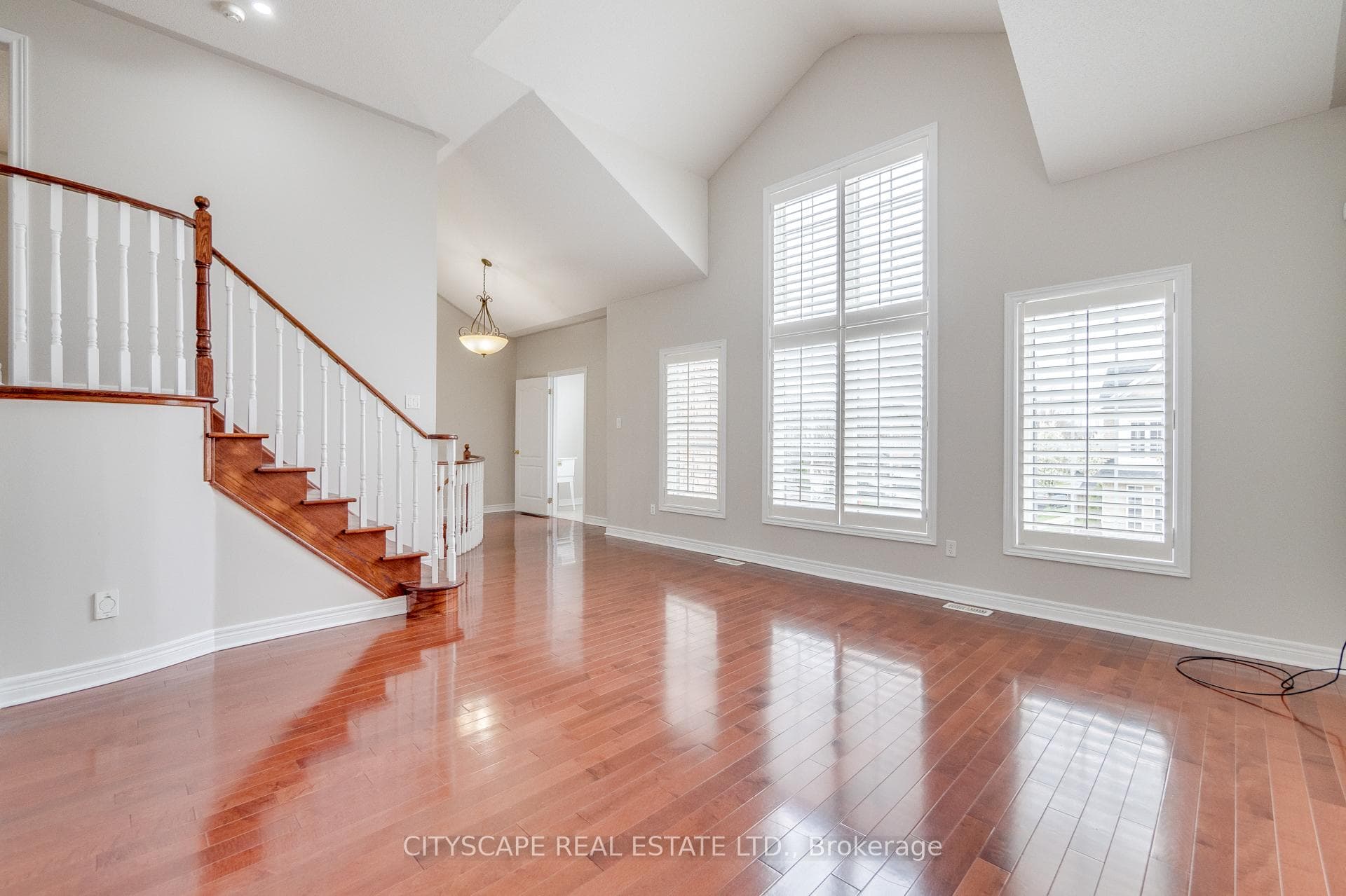 1010 Laidlaw Drive photo 19