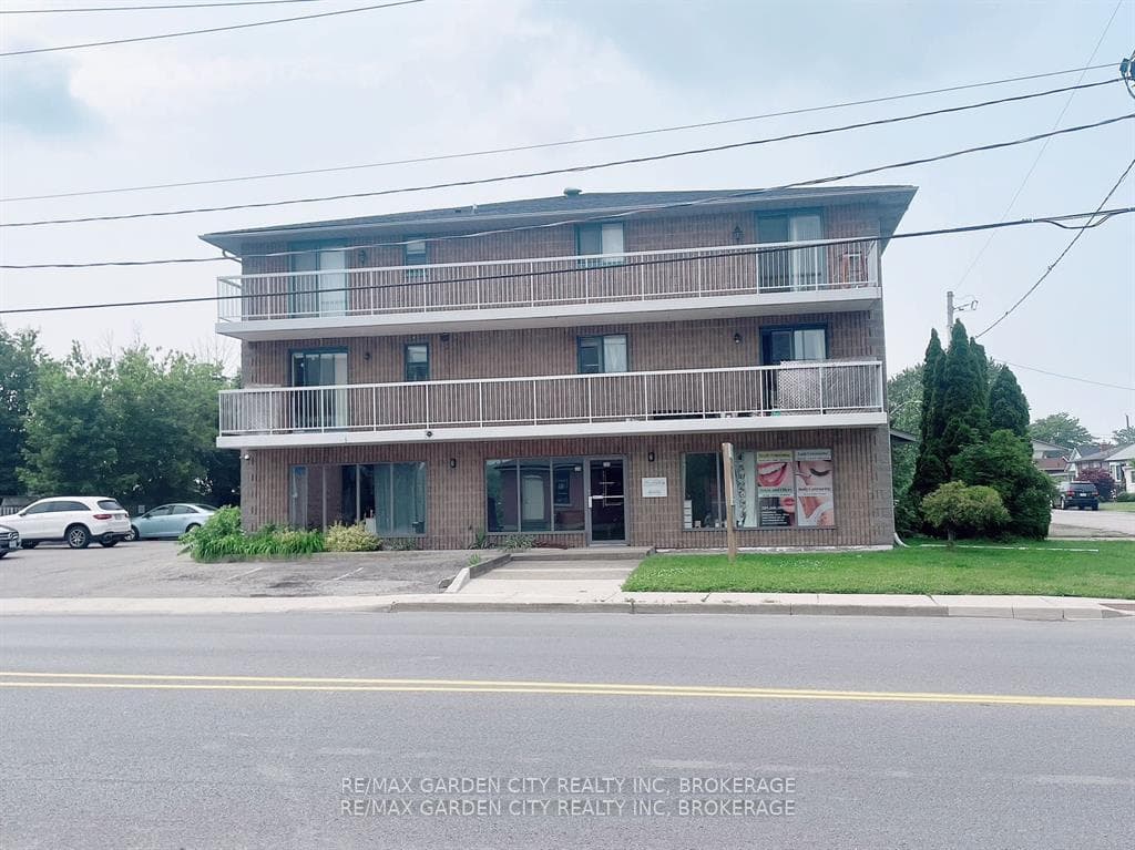 210 PELHAM Road Unit 101 photo 3