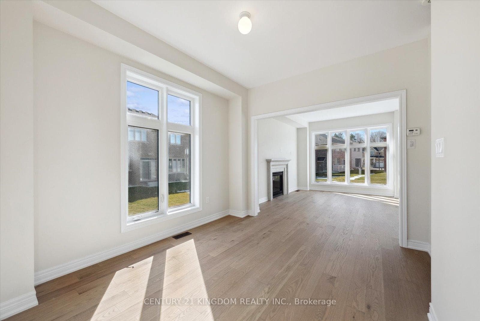 24 John Dallimore Drive photo 6