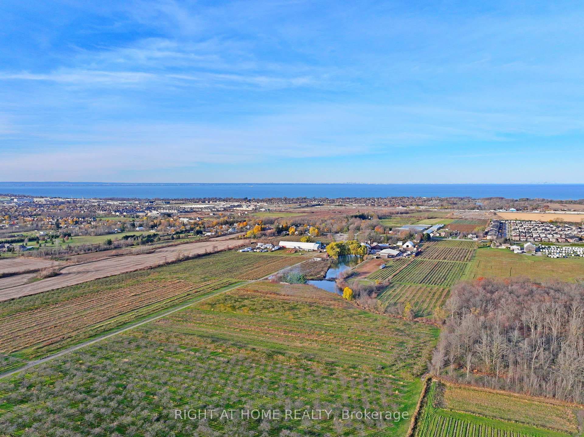 15 Bridgman Lane photo 34