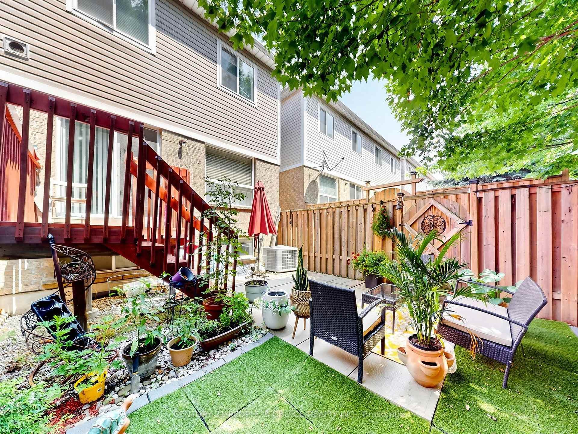 1480 Britannia Road Unit 125 photo 36