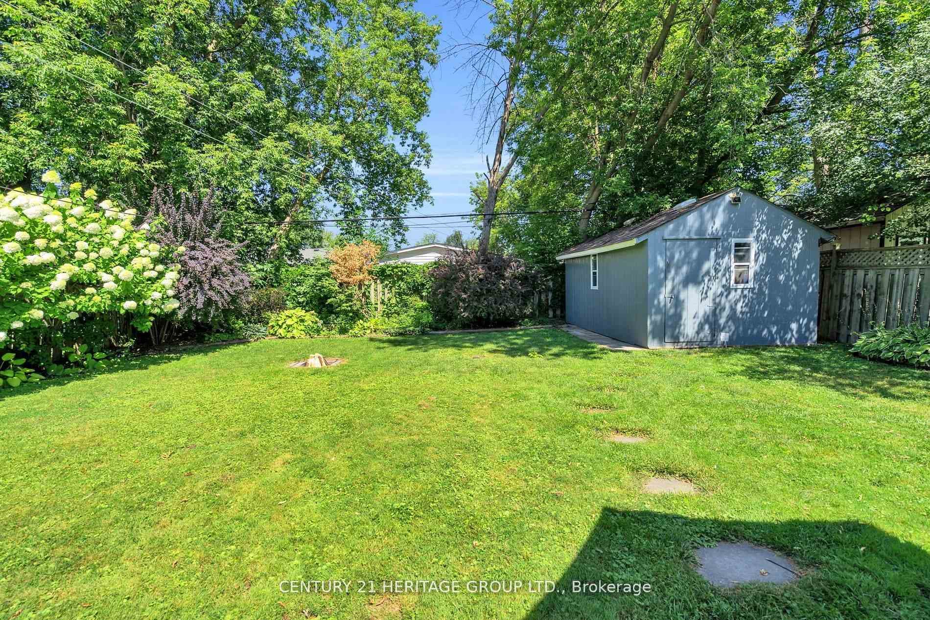 324 Hollywood Drive photo 38