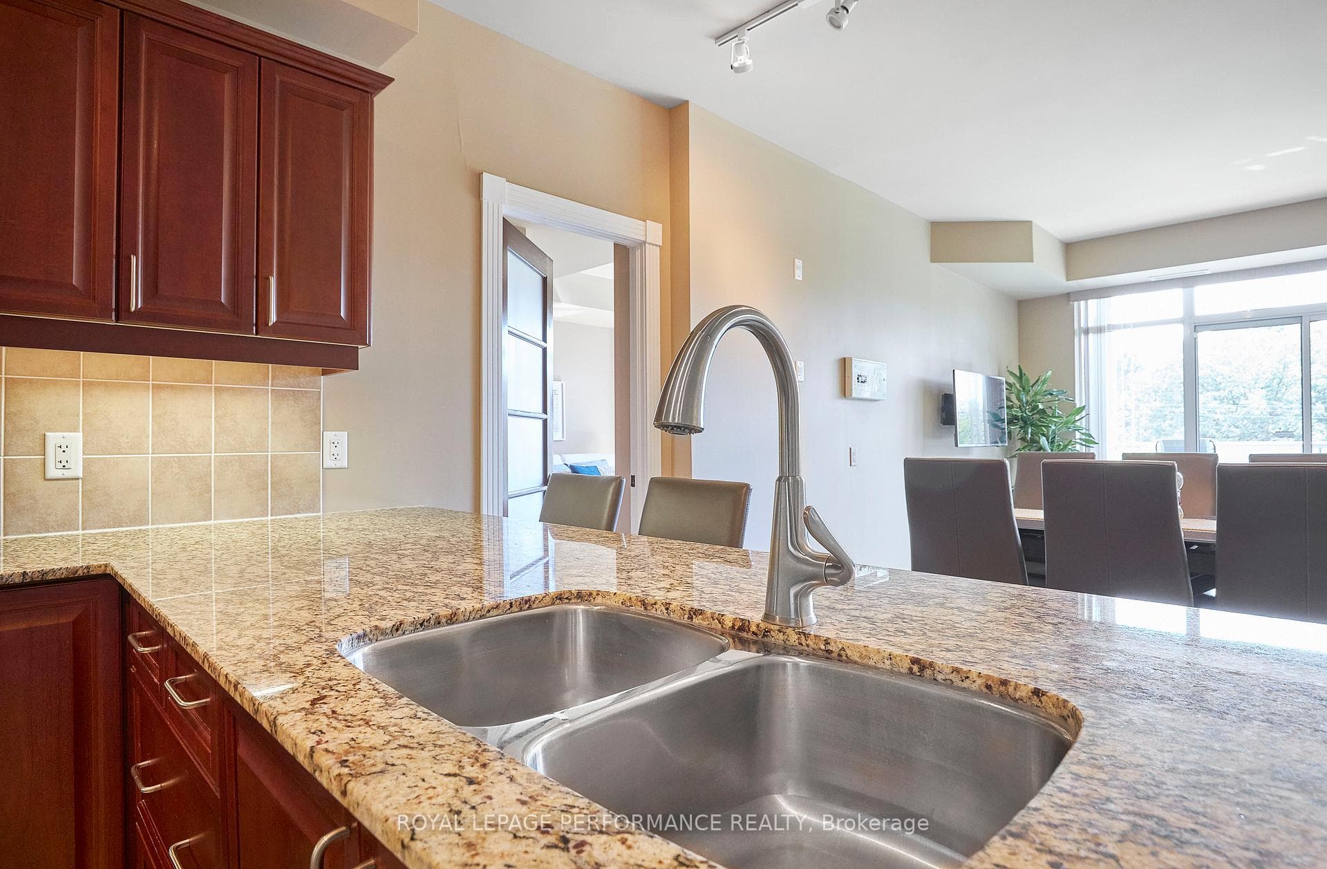 205 Bolton Street Unit 332 photo 11