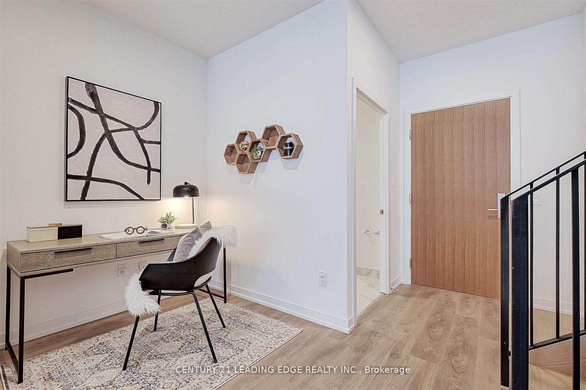 164 Logan Avenue Unit TH127 photo 3