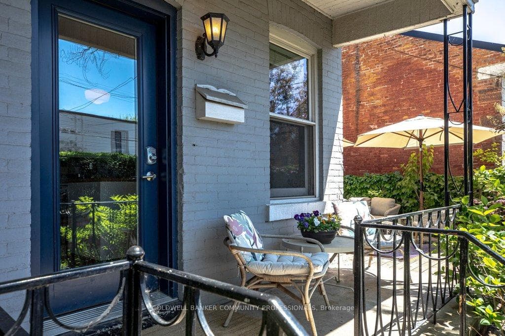 394 Bay Street photo 41