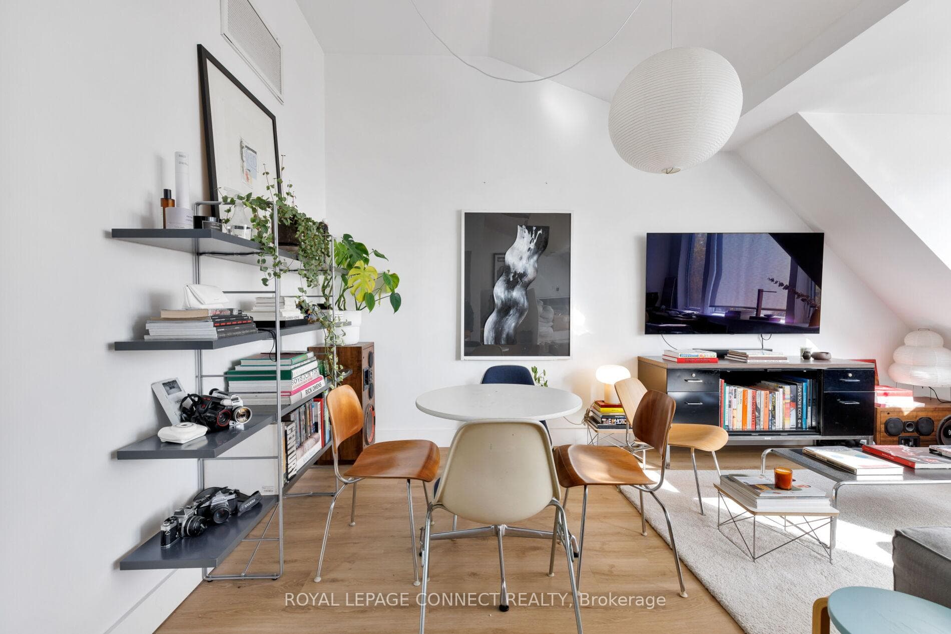 16 Rosemount Avenue photo 33