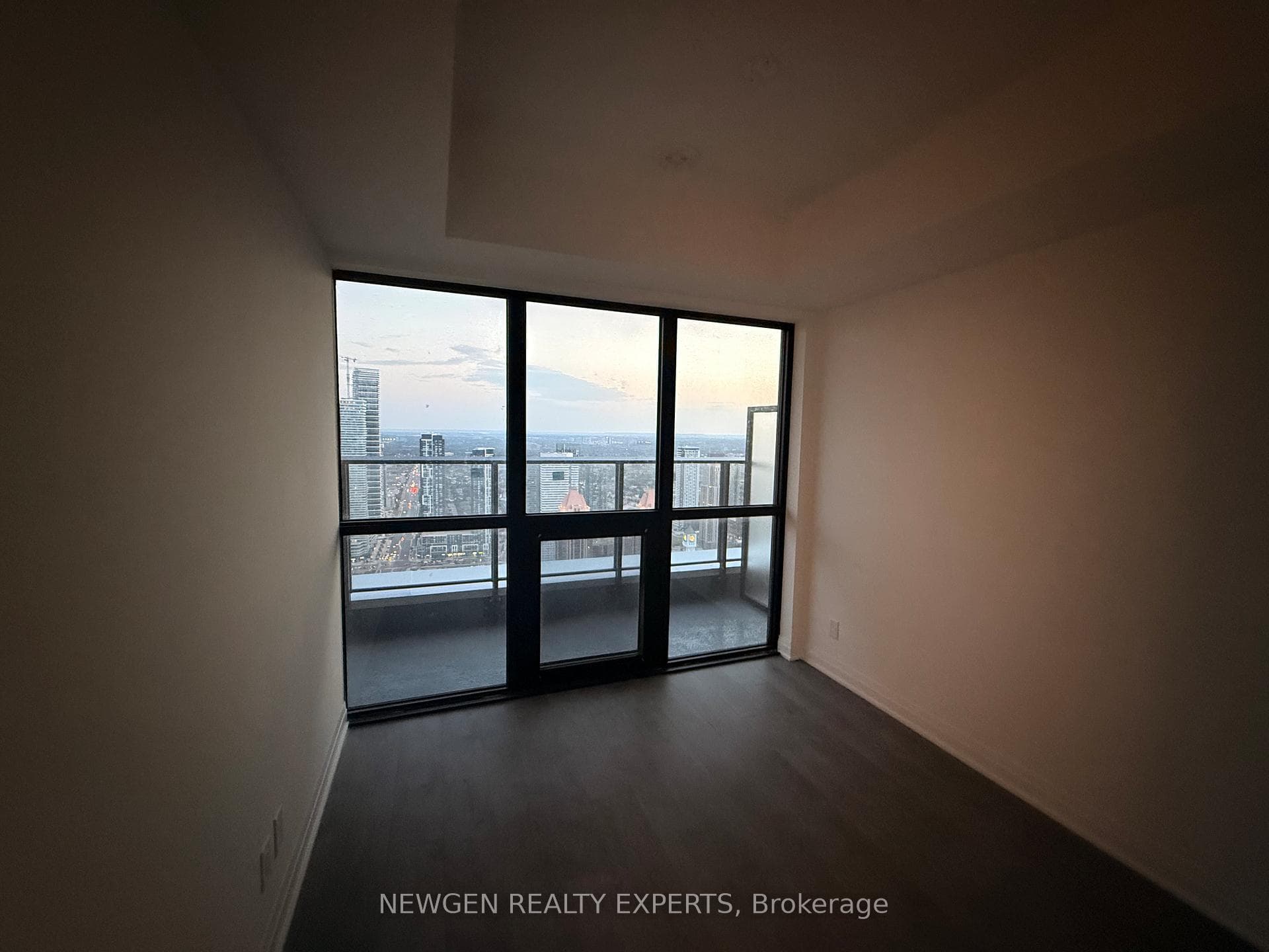 4015 The Exchange N/A Unit 5506 photo 4