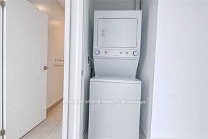 98 lillian Street Unit 2917 photo 23