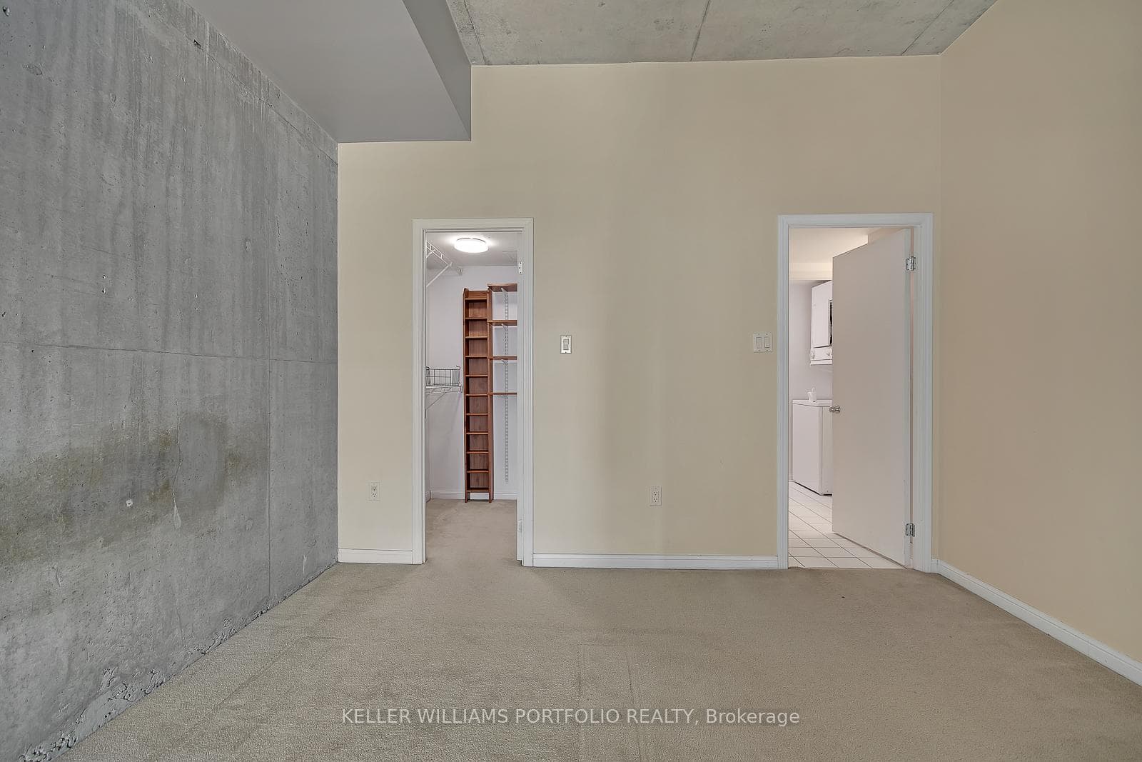 954 King Street Unit PH12 photo 30