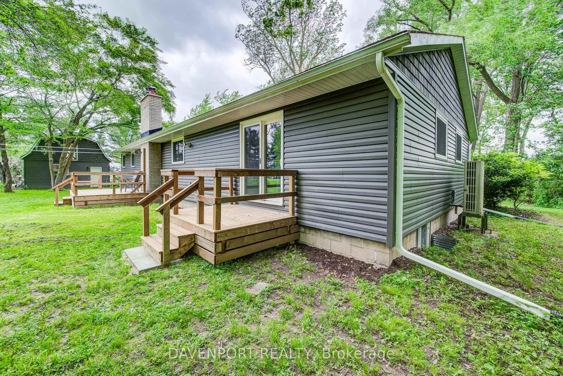 4503 Bridge Street photo 29