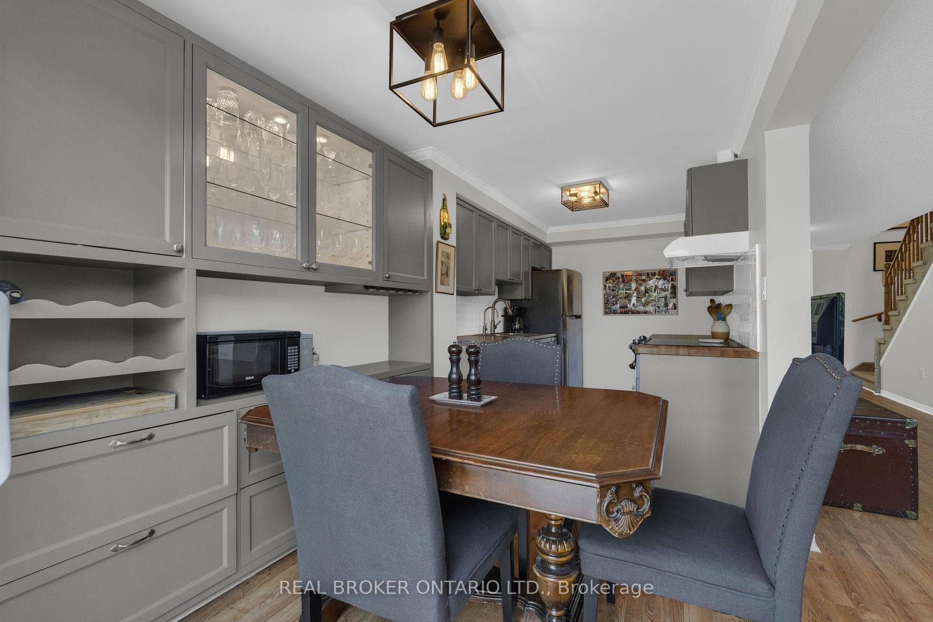166 Tunbridge Road photo 7
