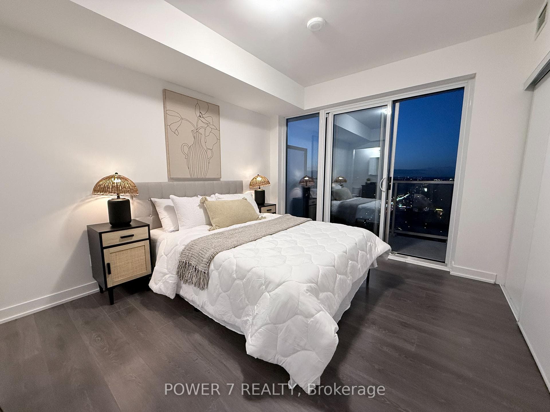 2033 Kennedy Road Unit 3605 photo 16
