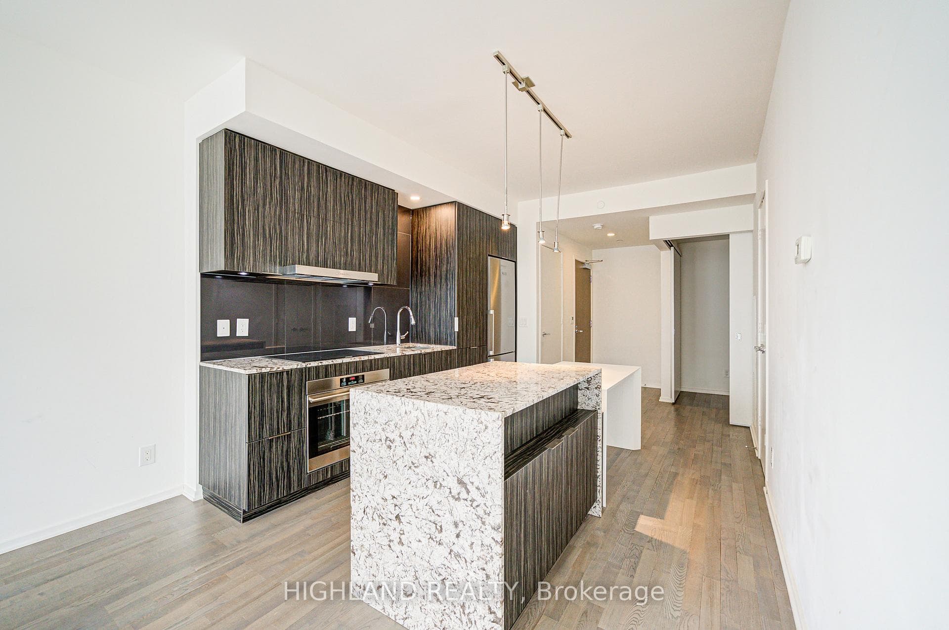 1 Bloor Street Unit 3709 photo 14