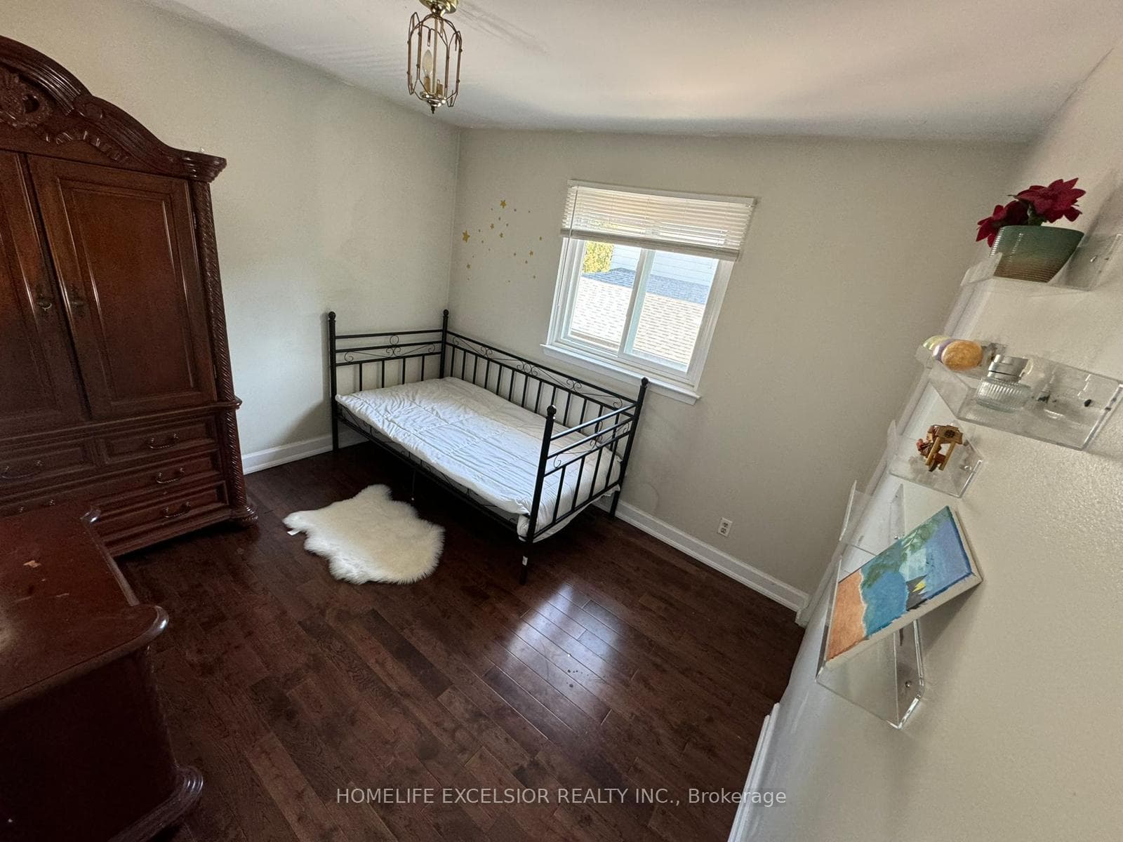 36 Donnacona Crescent photo 6