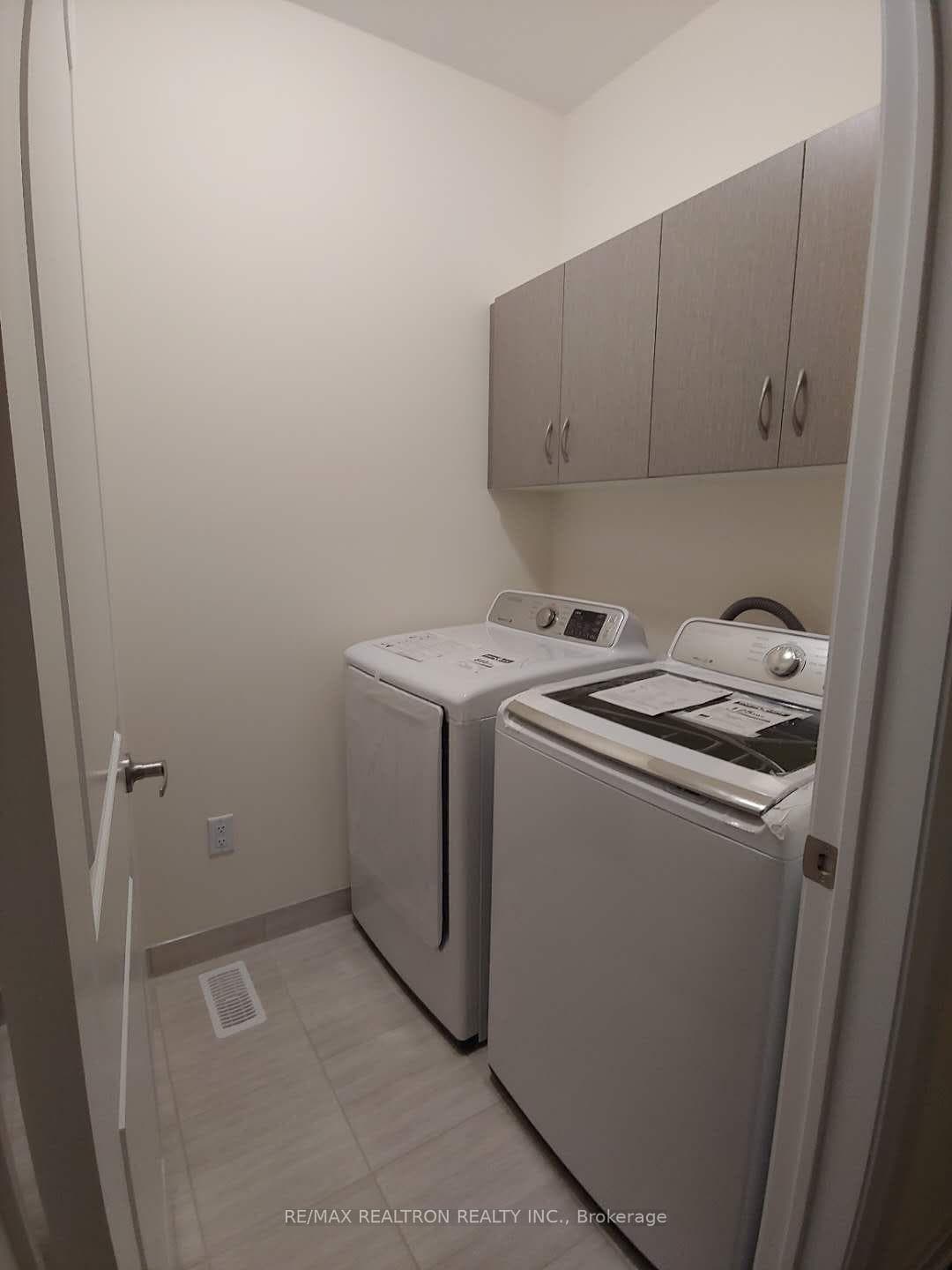 123 Hesperus Road photo 20