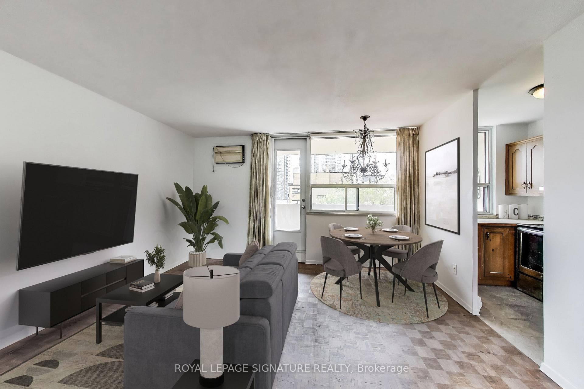 40 Homewood Avenue Unit 807 photo 3