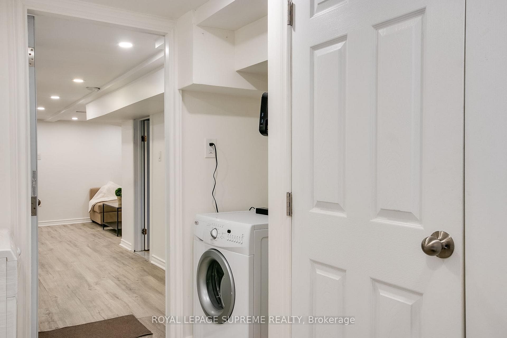 255 Howland Avenue Unit Main photo 15