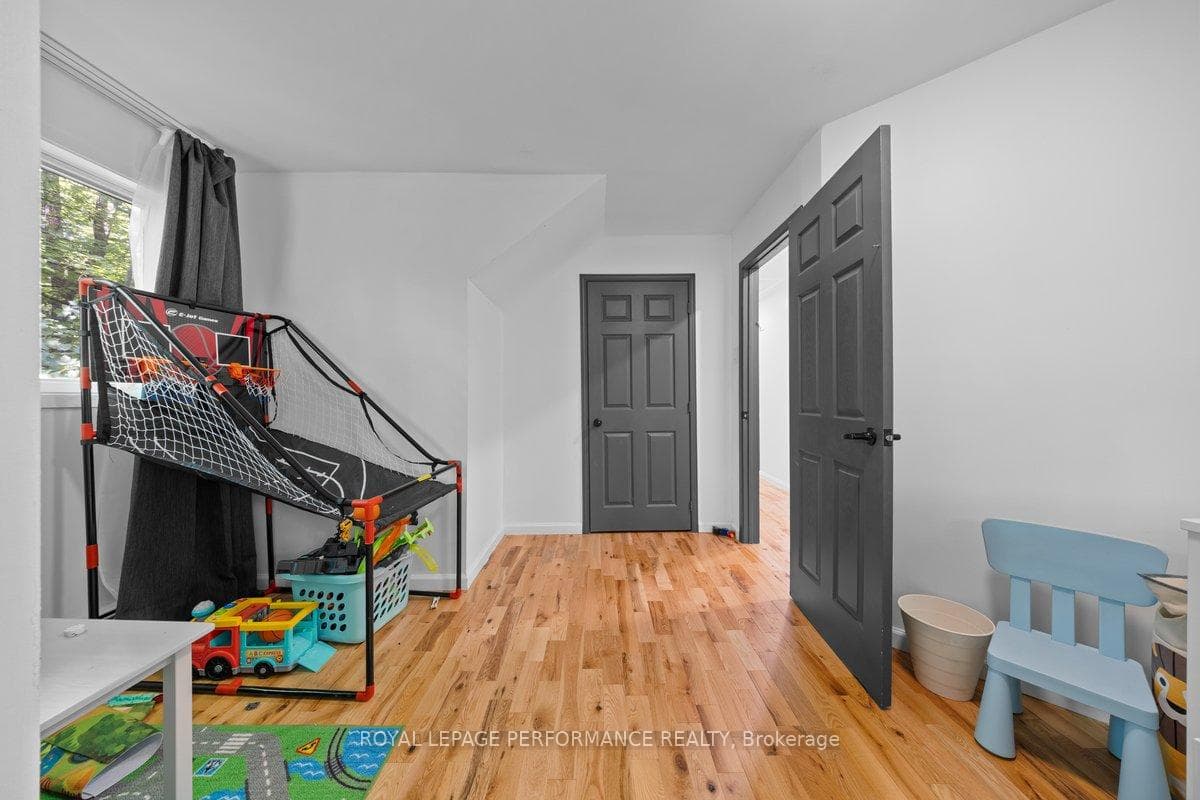 1250 Royal Maple Drive photo 29