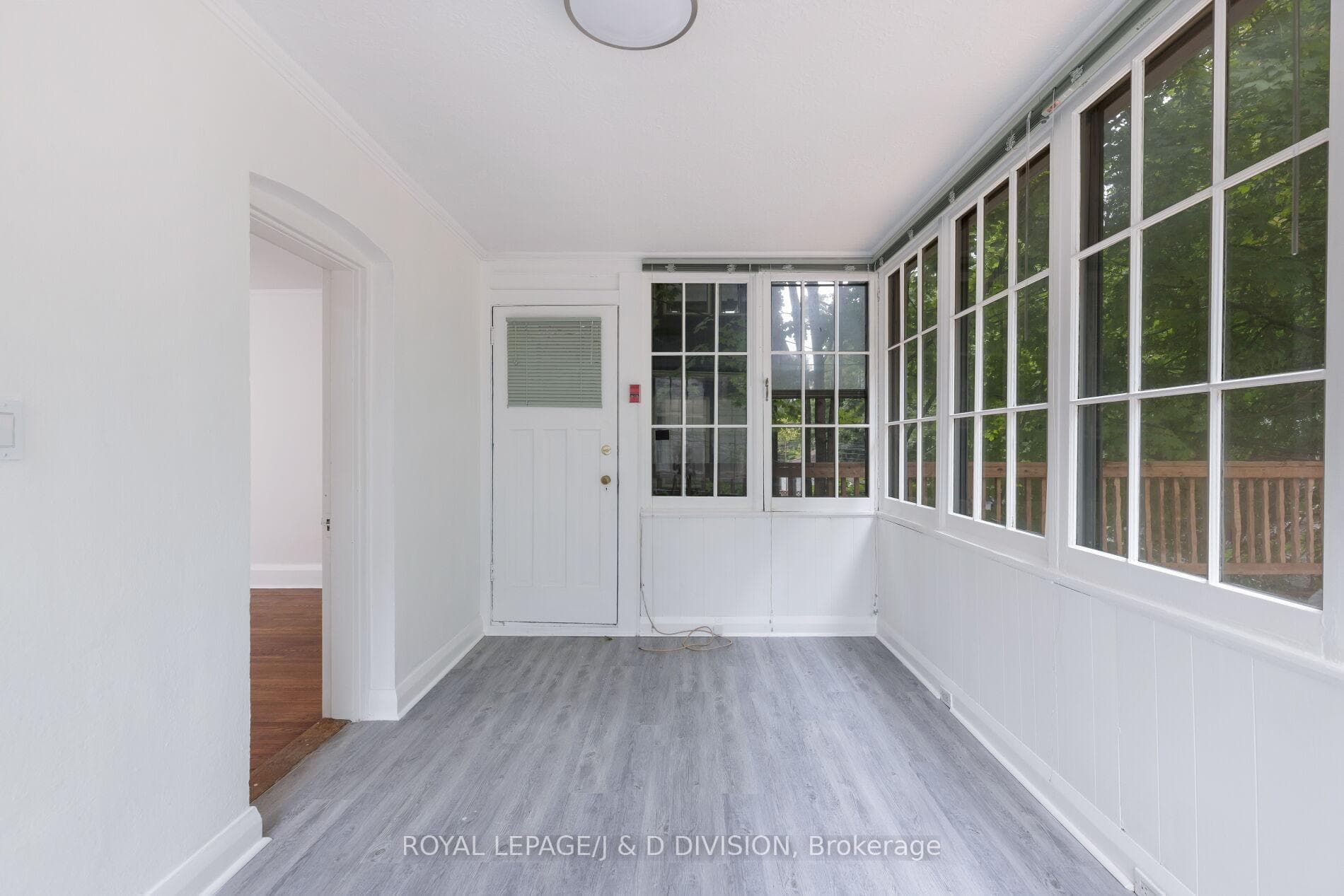 479 Oriole Parkway photo 32
