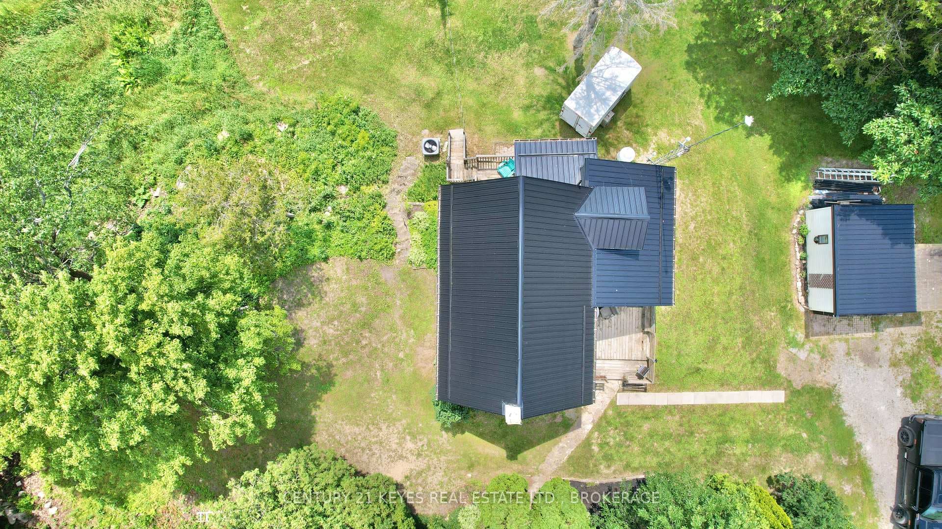 129 Mountain Street photo 8