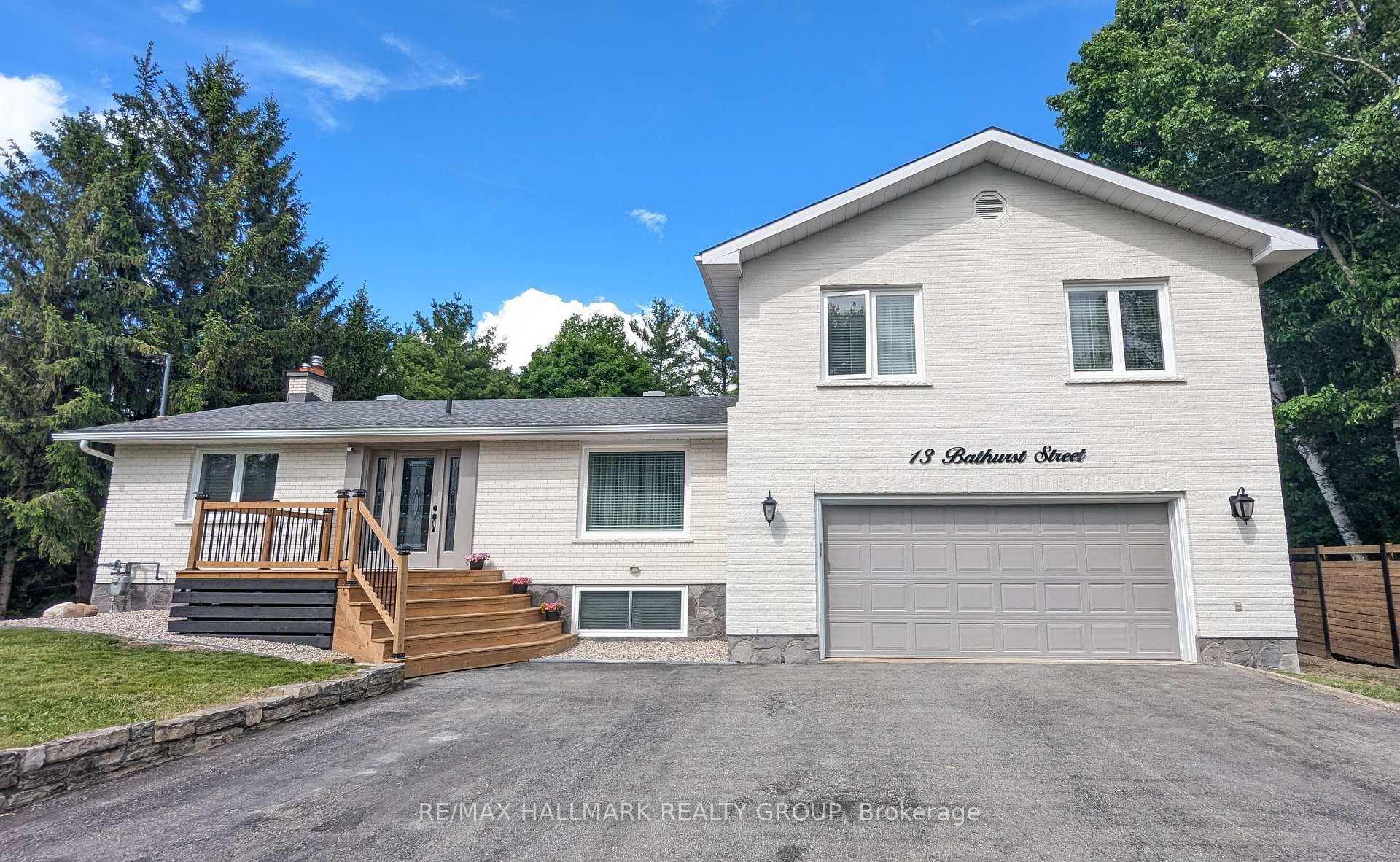 13 Bathurst Street photo 1