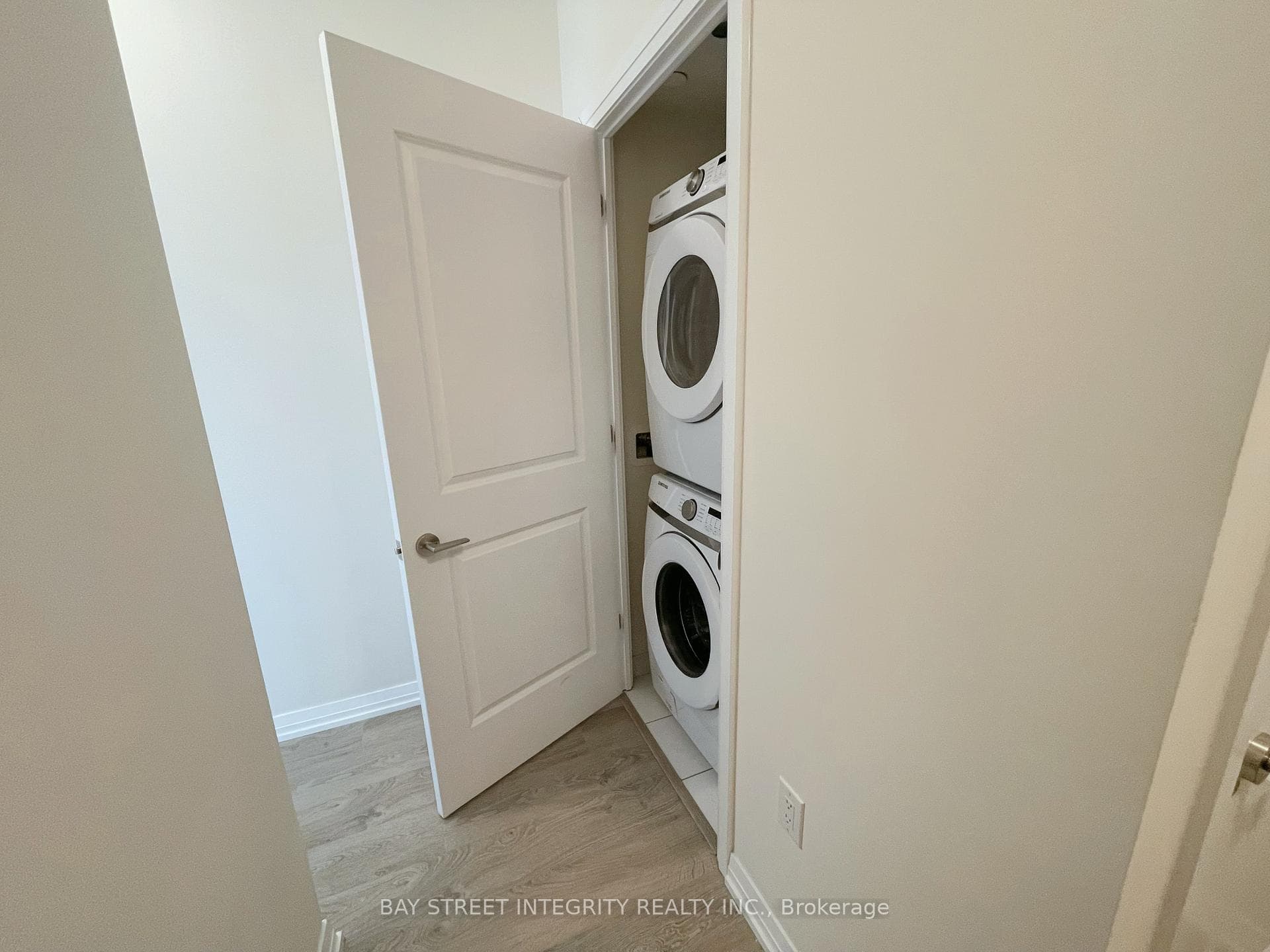 50 Thomas Riley Road Unit 704 photo 3