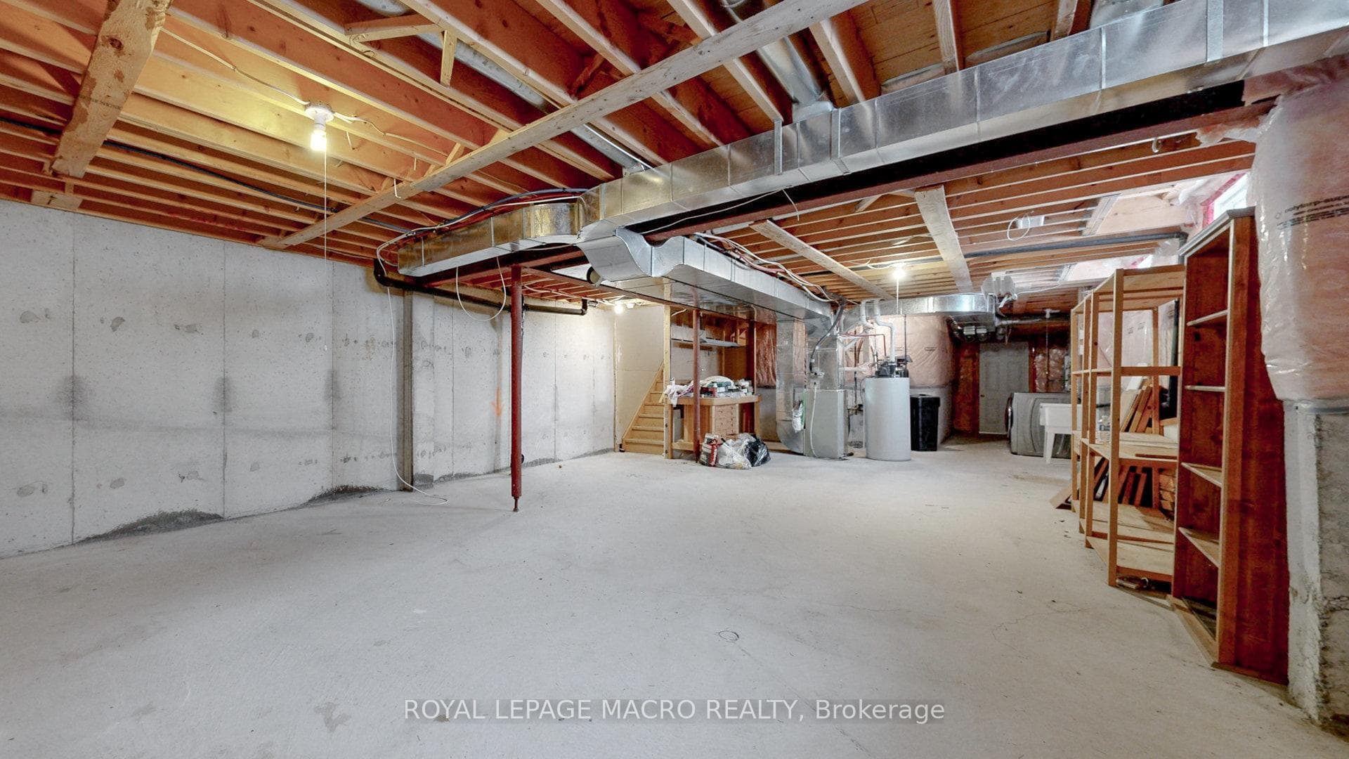 529 Reeves Way Boulevard photo 32