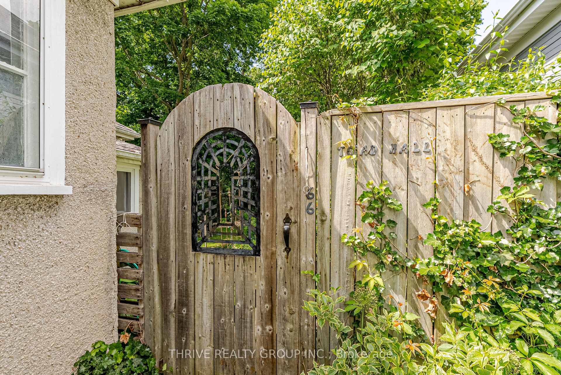 66 Bruce Street photo 34