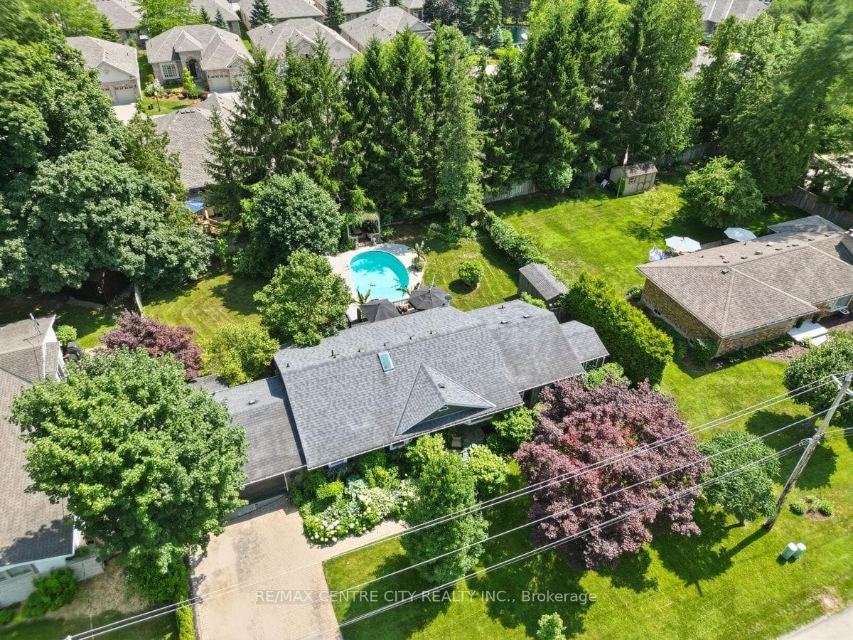7 Northcrest Drive photo 48