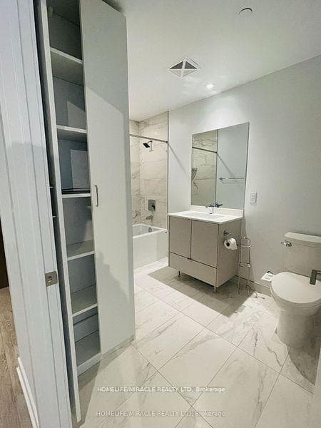 1926 Lakeshore Boulevard Unit 3112 photo 6