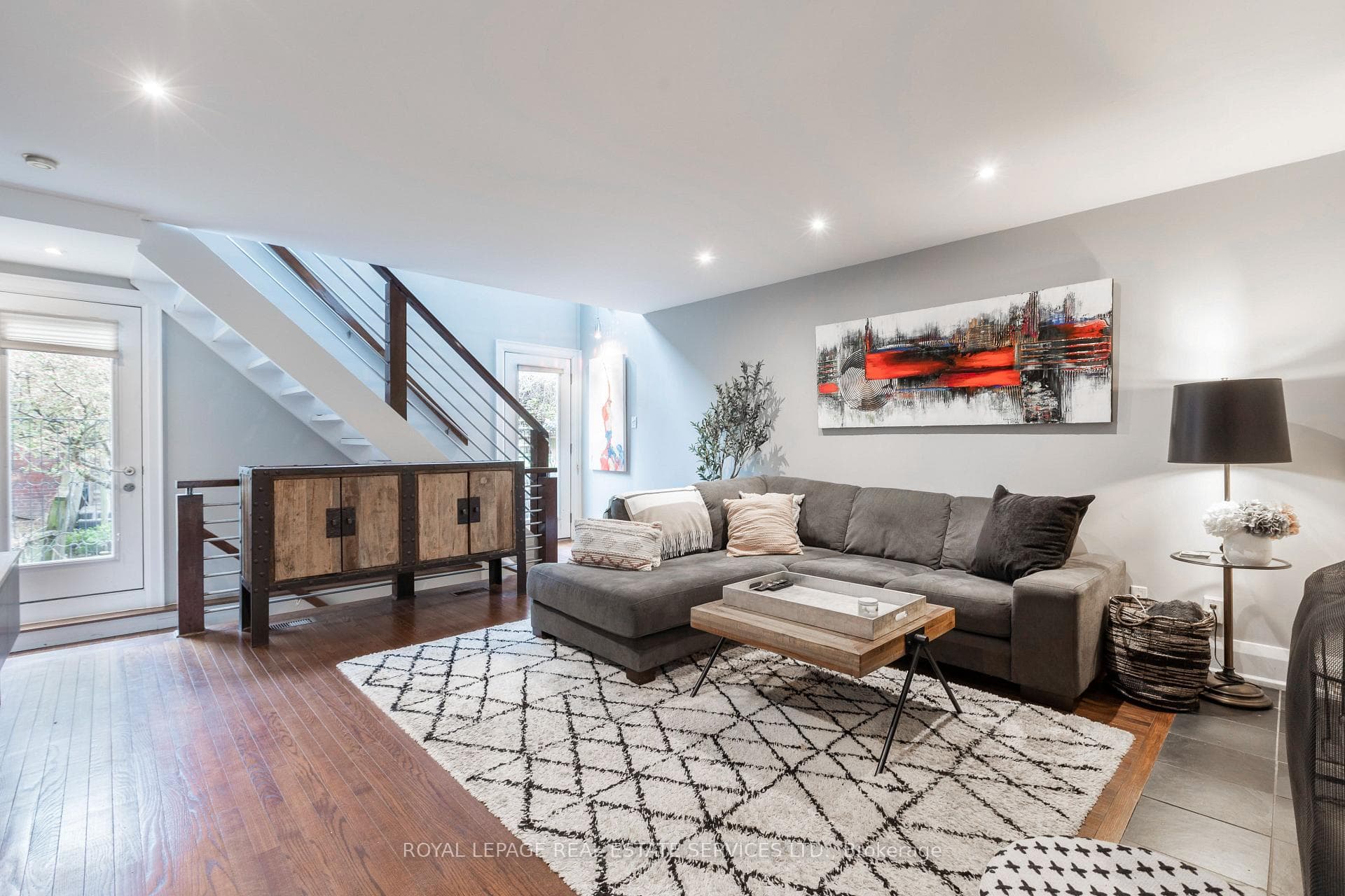 73 Berkeley Street photo 3