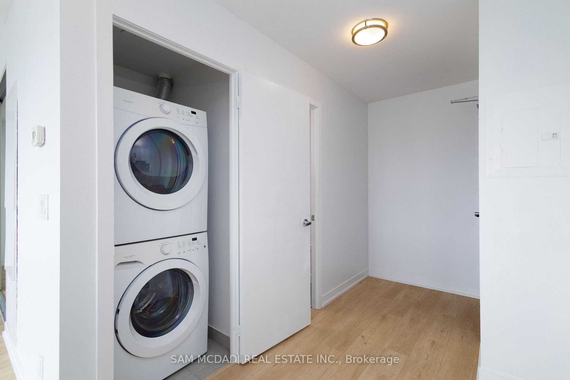 225 Sackville Street Unit 2412 photo 9