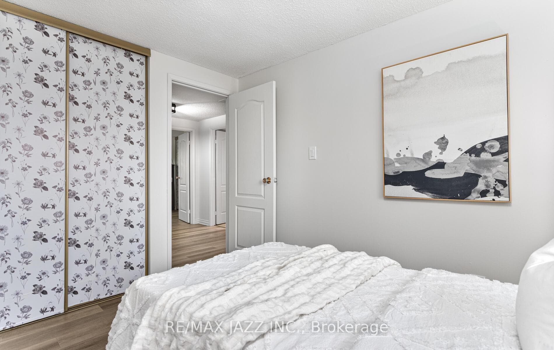 1330 Trowbridge Drive Unit 95 photo 21