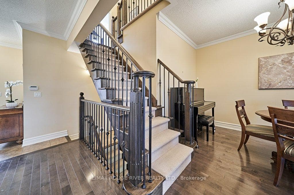 405 Harris Street photo 14