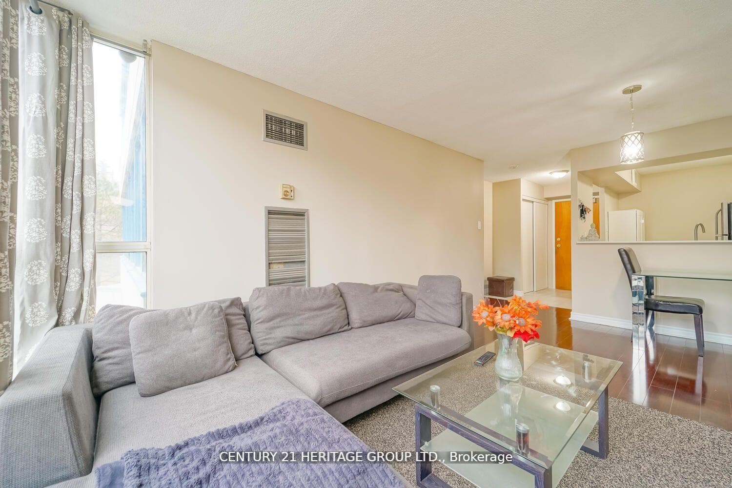 3050 Ellesmere Road Unit 311 photo 9