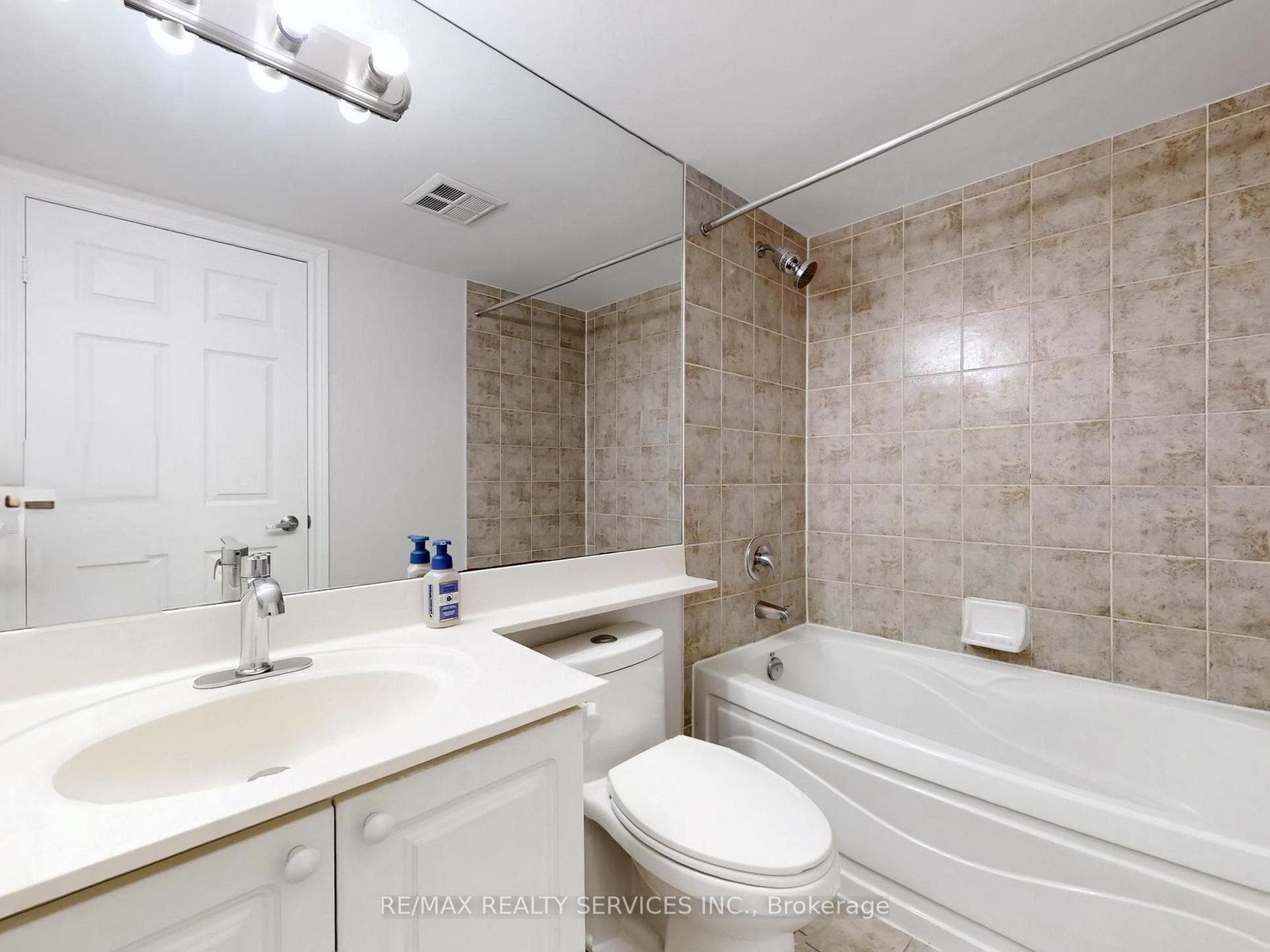 3880 Duke Of York Boulevard Unit 504 photo 30