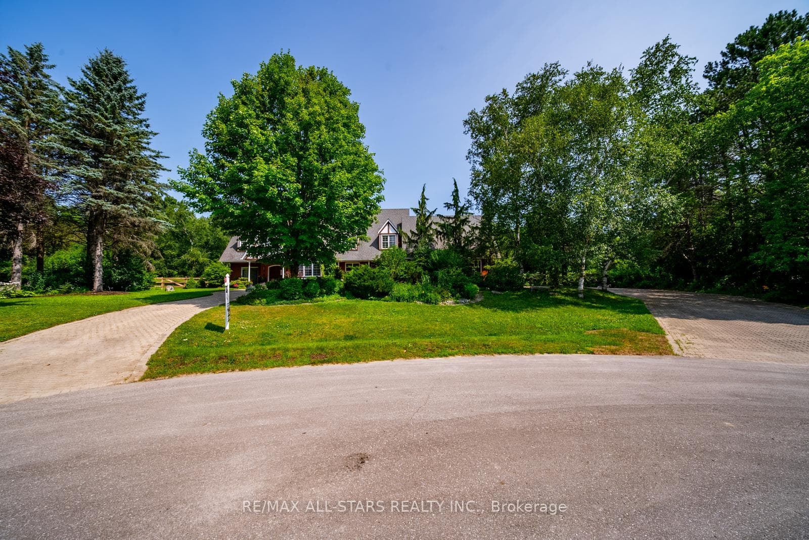 23 Forfardale Road photo 7