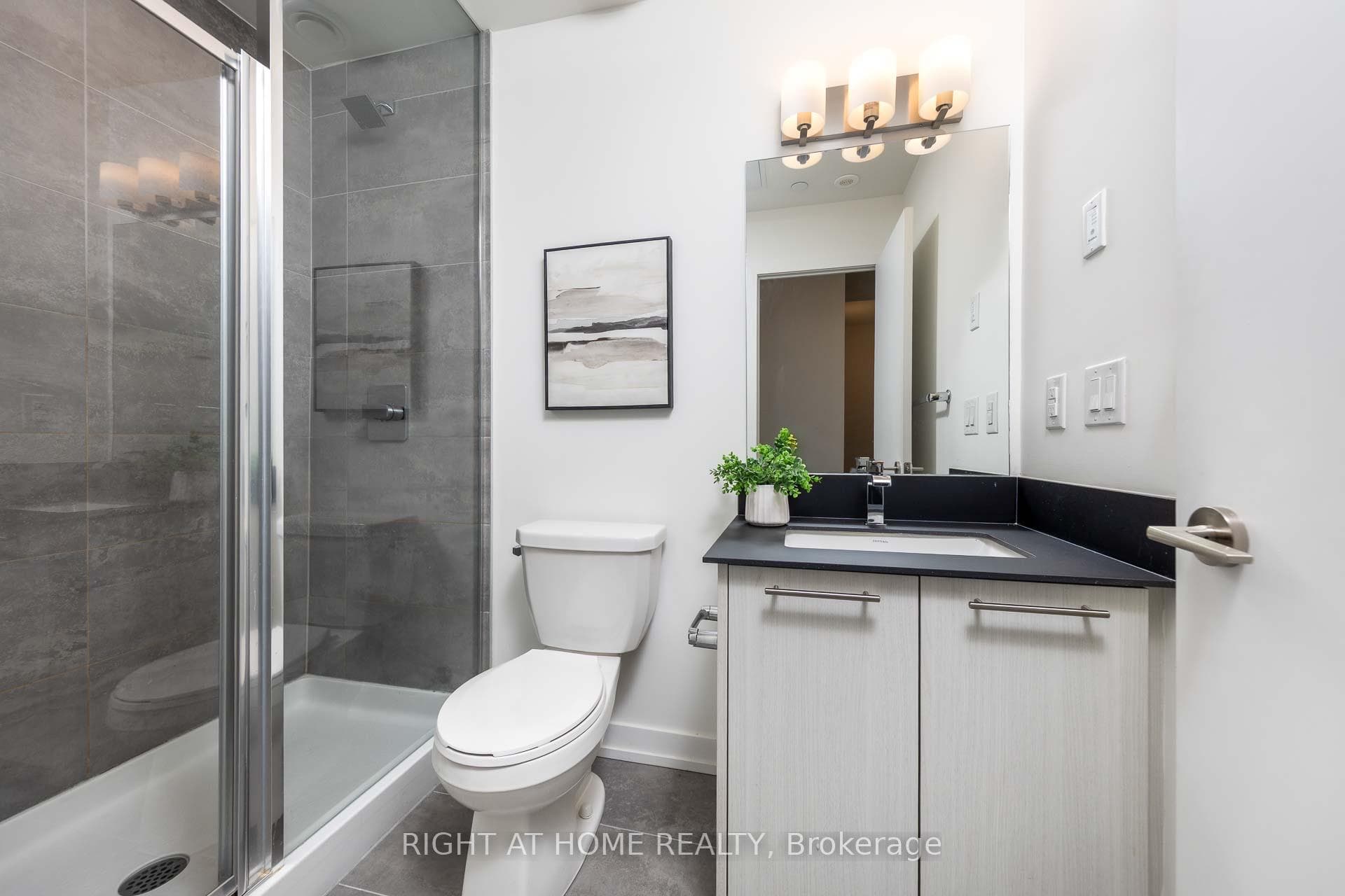 871 Sheppard Avenue Unit 33 photo 20