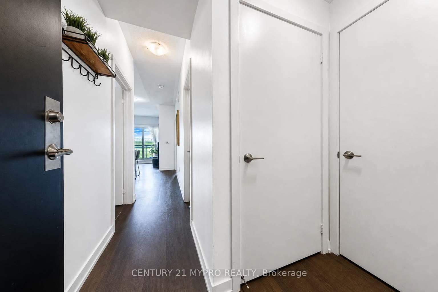 555 William Graham Drive Unit 320 photo 2