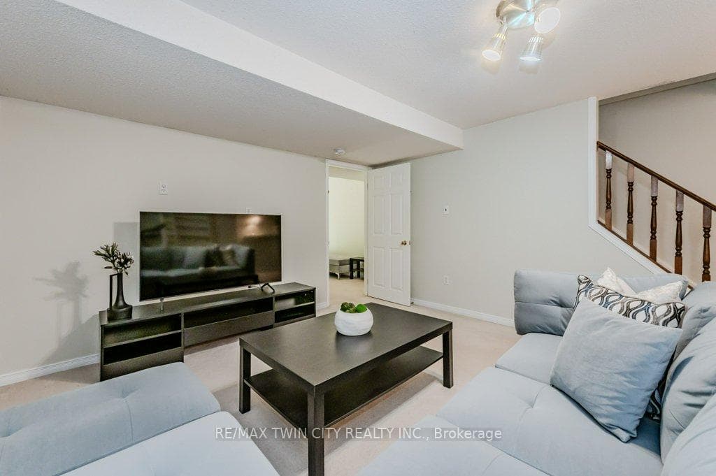 235 Saginaw Parkway Unit 38 photo 14