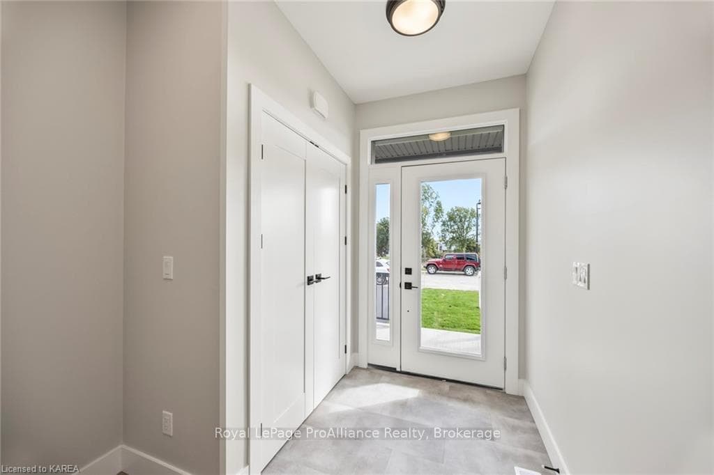 136 MCDONOUGH Crescent photo 13