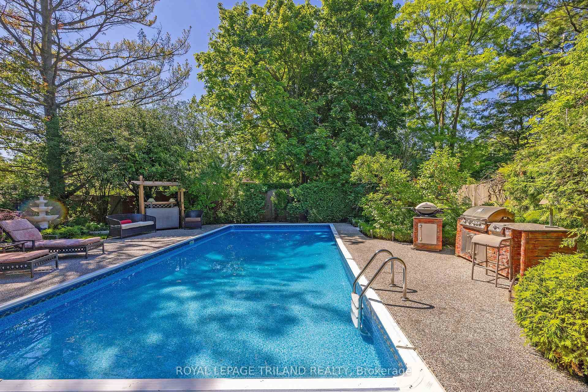 1152 Ivanhill Road photo 33