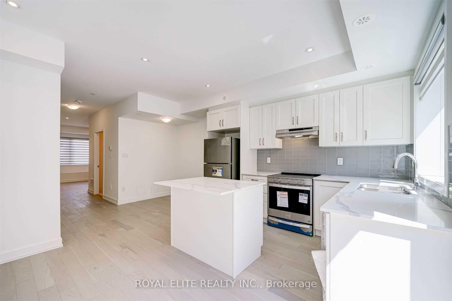 104 William Duncan Road photo 12