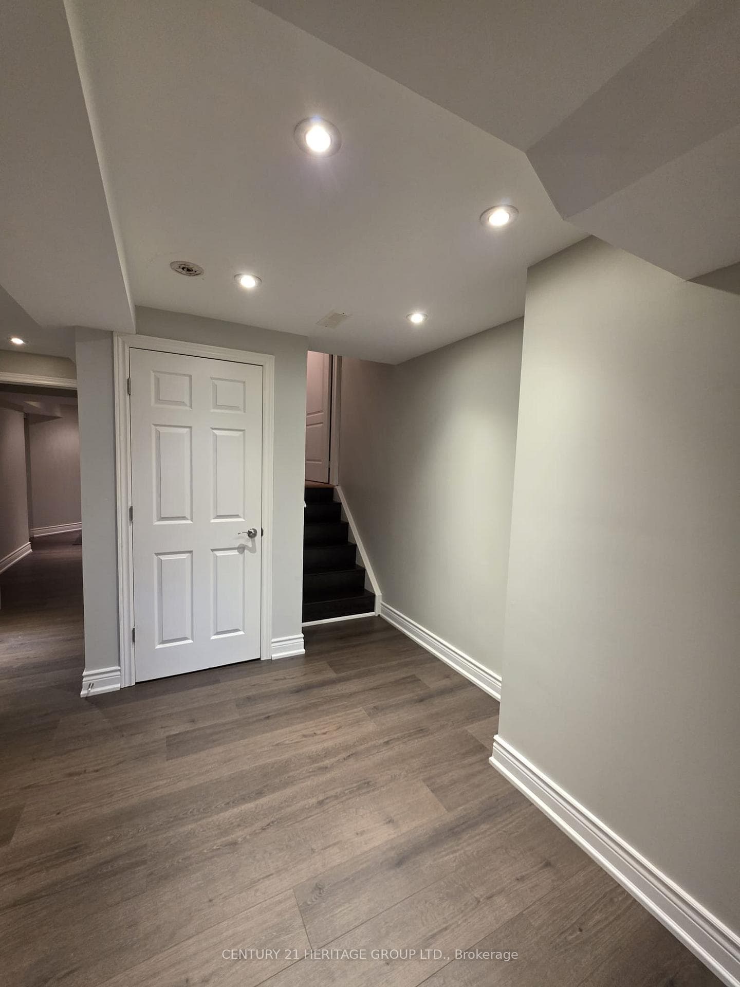 52 Brock Drive photo 31