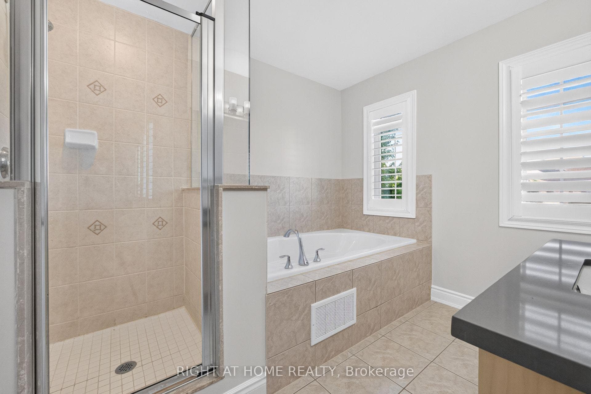 346 Creek Path Avenue photo 30