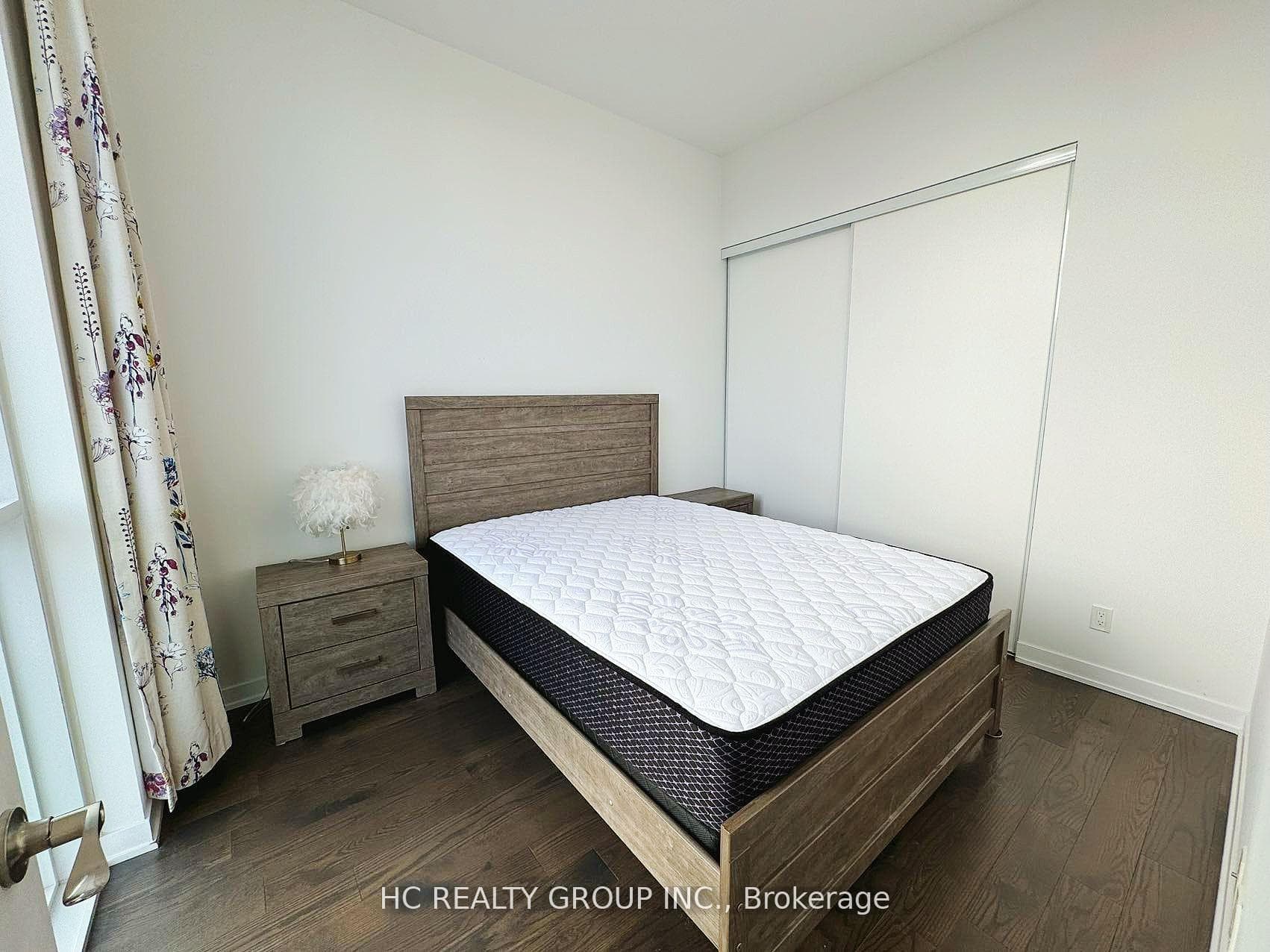 87 Peter Street Unit PH112 photo 22