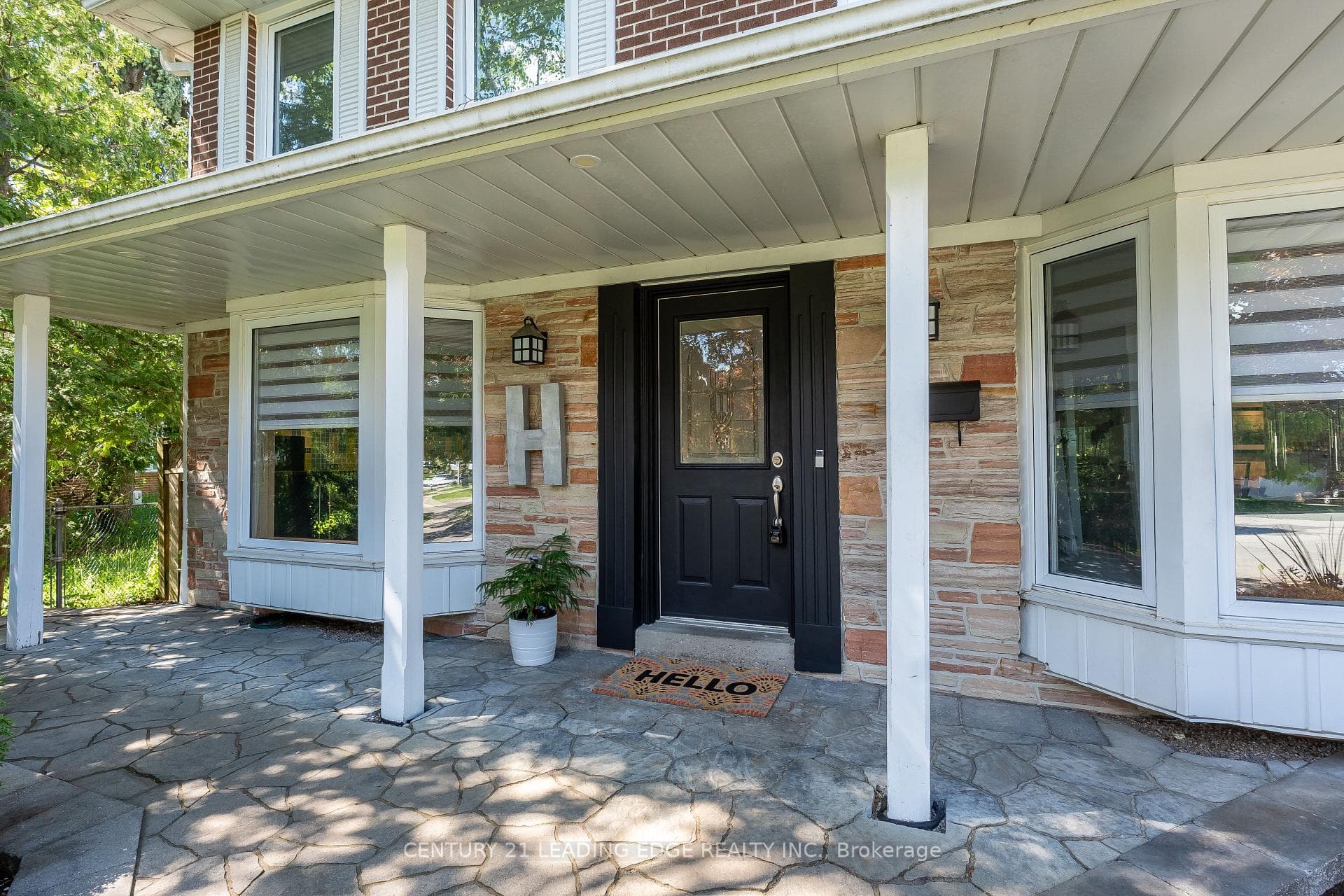 20 Solway Court photo 2