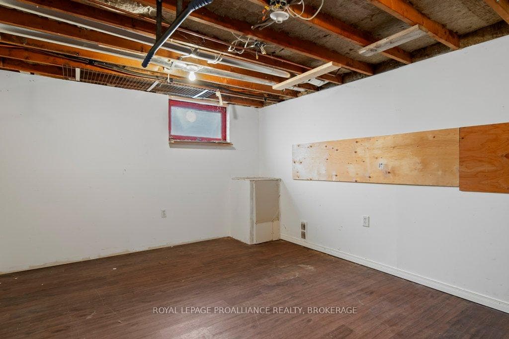 146 Wilson Street photo 32