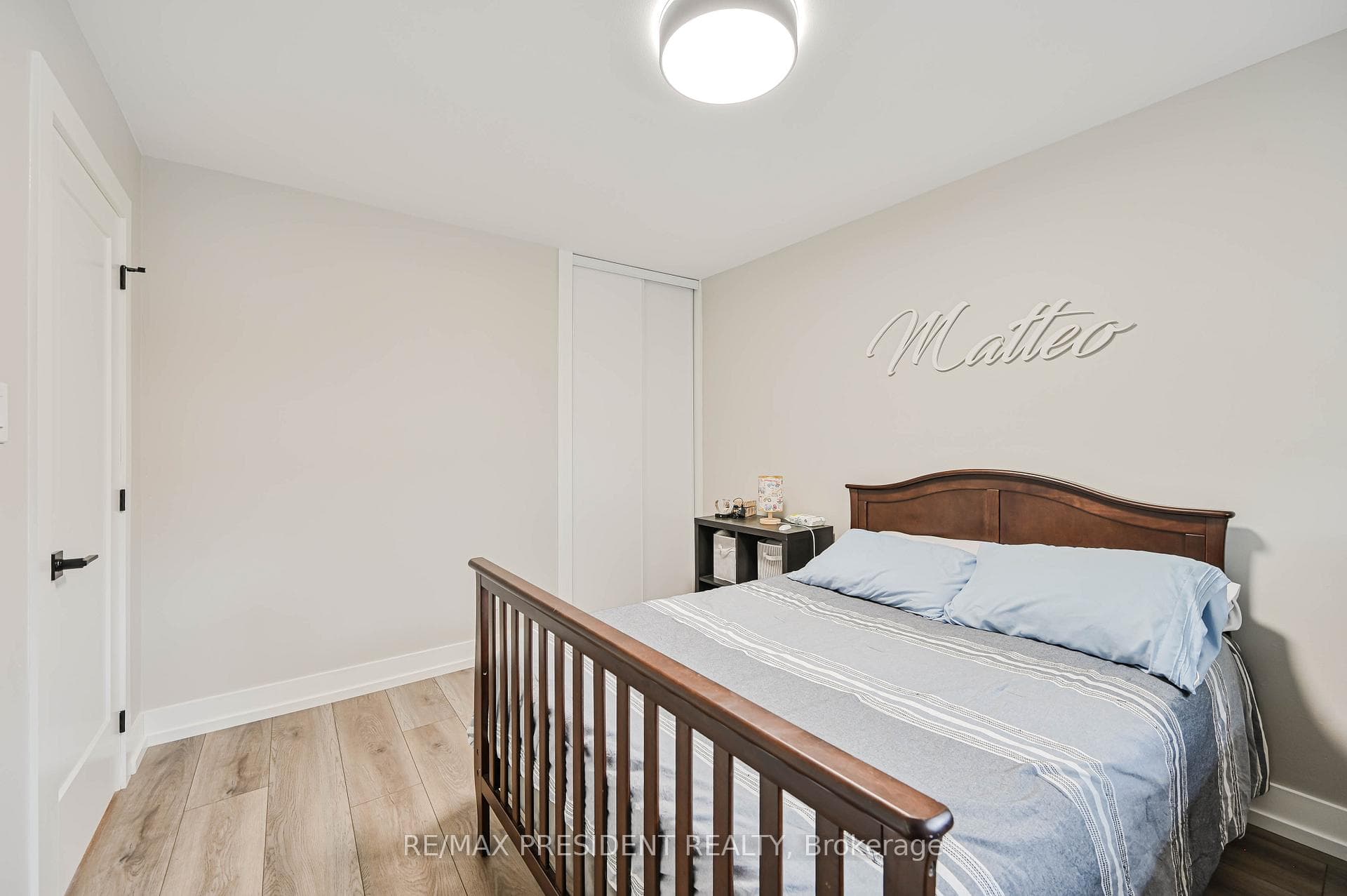 237 Baronwood Court photo 31