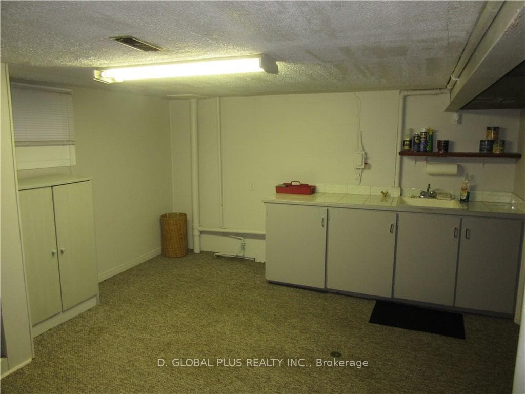 522 FIFTH Street photo 17